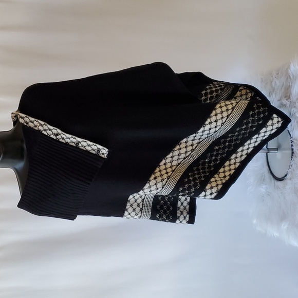 White House Black Market Assymetrical Cowl Neck Poncho In Black And Ecru Size M - Picture 1 of 12